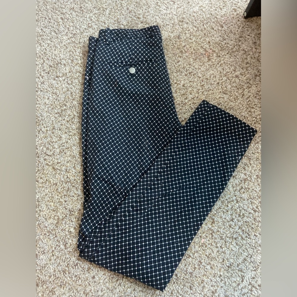 SIZE 4 CALVIN KLEIN PANTS